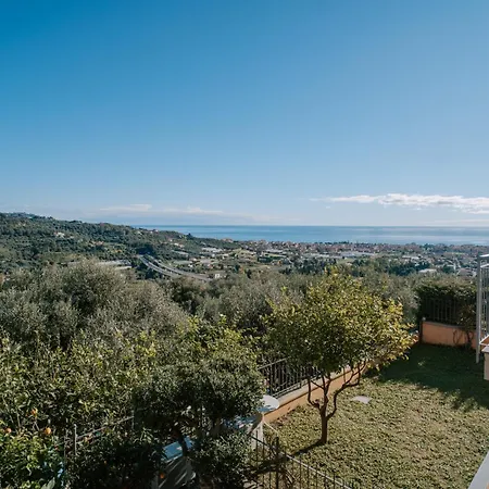 Apartment Casa Bella Vista Diano Castello